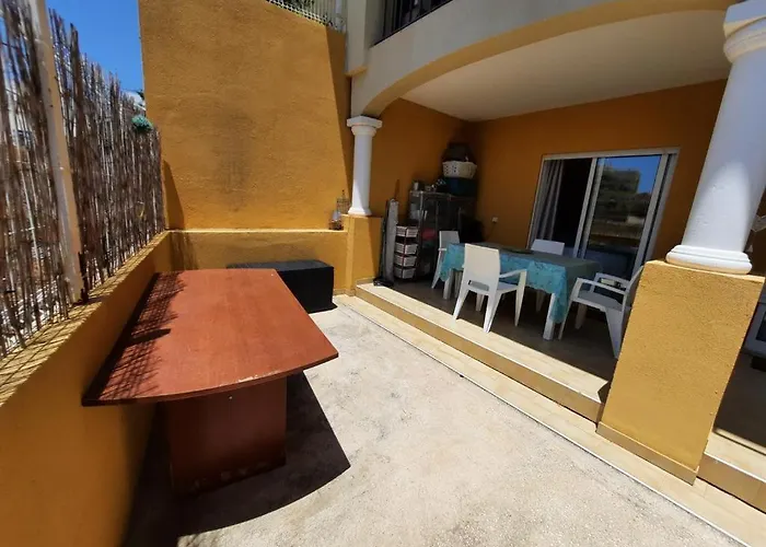 Blife Macaya Private Rooms